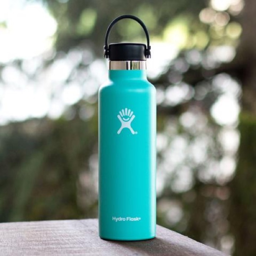 Hydroflask 21 oz mint color